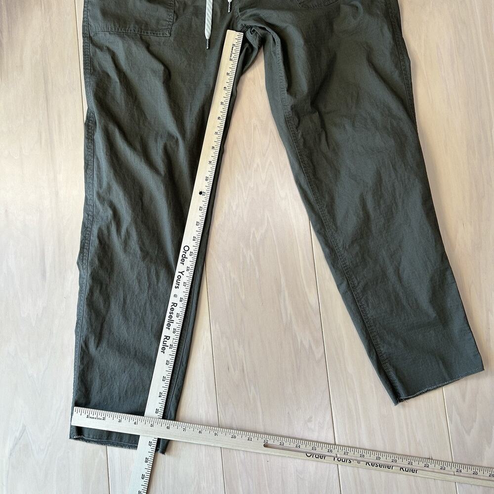 Vuori Vintage Ripstop Pants Green Stain Women’s Medium - Picture 9 of 10